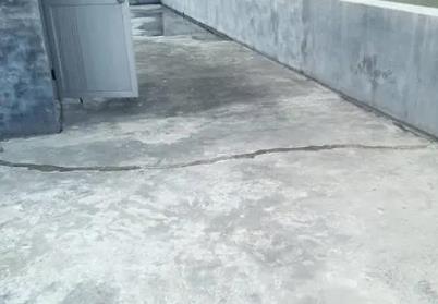 呼玛楼顶漏水维修公司分享下如何解决卫生间隐蔽部位漏水的问题?